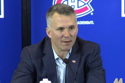 (N) THIS IS INSANE! Martin St. Louis Causes Chaos at Press Conference with Unexpected Gesture