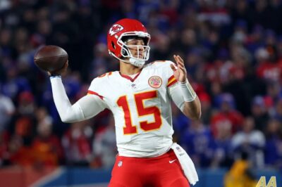 (F) MAHOMES IN DANGER? Chiefs Make DESPERATE $23.4M Move to Save Their Dynasty!