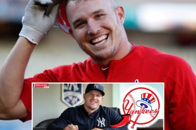 (M) BREAKING: Mike Trout SIGNS with Yankees in BLOCKBUSTER Deal!