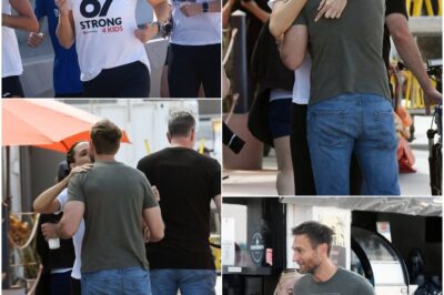 Jennifer Garner Stuns Fans with Rare Intimate Moment! Boyfriend John Miller’s Heartwarming Support at Her Running Event Sparks Romance Rumors—Is This Hollywood’s Most Adorable Power Couple? Witness Their Unbreakable Bond and Emotional Connection That Has Everyone Talking. You Won’t Believe How Sweet He Was!