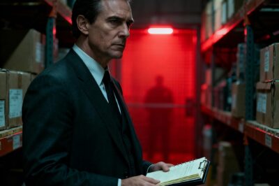 I kept my past as a black ops officer secret from my wife for a decade. Then I heard her on the phone with her father he’s a weakling. Send your men to the warehouse tomorrow. Make it look like an accident.’ little did she know, I built that warehouse specifically for such an occasion. The calls I made ensured her father’s entire clan was walking into a slaughterhouse…